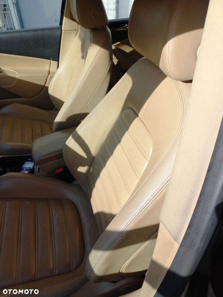 Volkswagen Passat 2.0 TDI DPF Highline DSG - 3