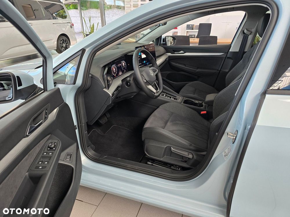 Volkswagen Golf VIII 1.5 eTSI mHEV Life Plus DSG - 15