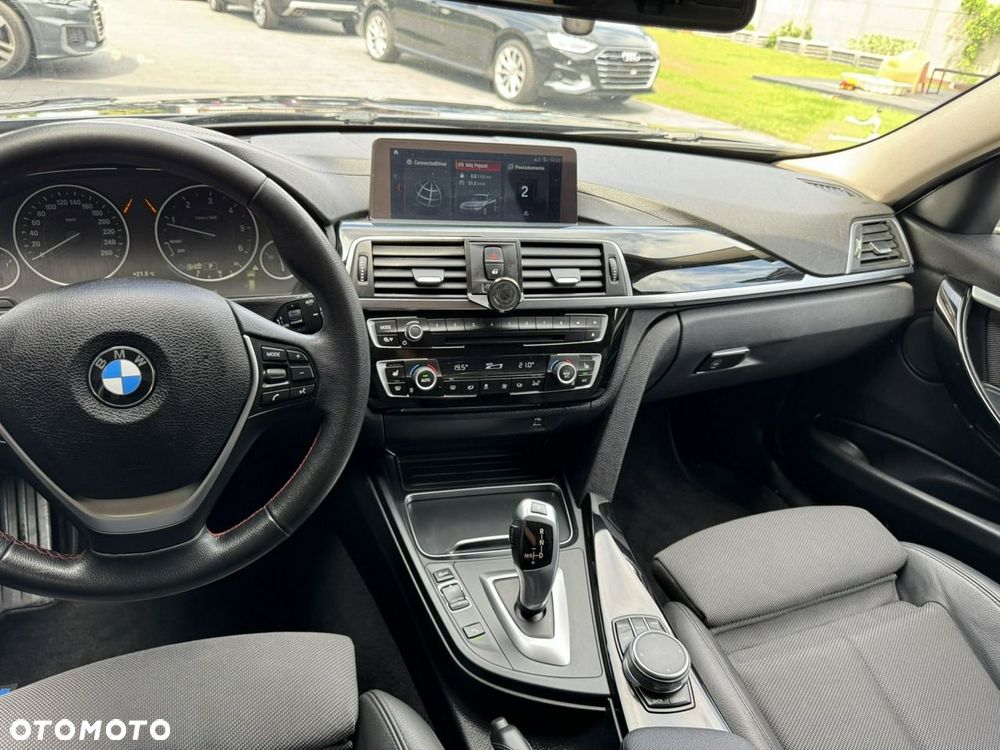 BMW Seria 3 320d Sport Line Shadow - 27