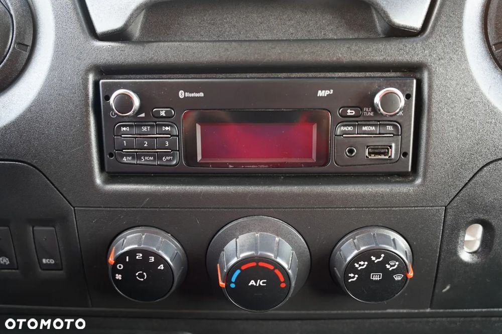 Renault MASTER 2,3  DCI 165  / KONTENER  4,3 m /  WINDA DHOLLANDIA 750 KG  / BLIŹNIAK /SPROWADZONY - 32