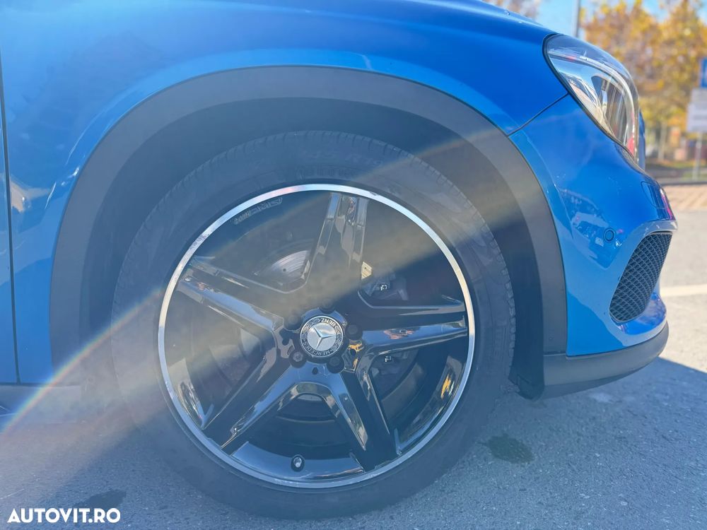 Mercedes-Benz GLA 200 d 4MATIC Aut. - 4