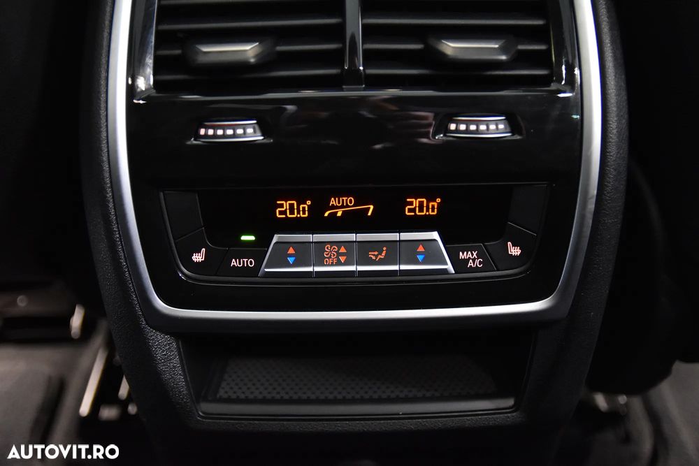 BMW X5 xDrive45e - 24