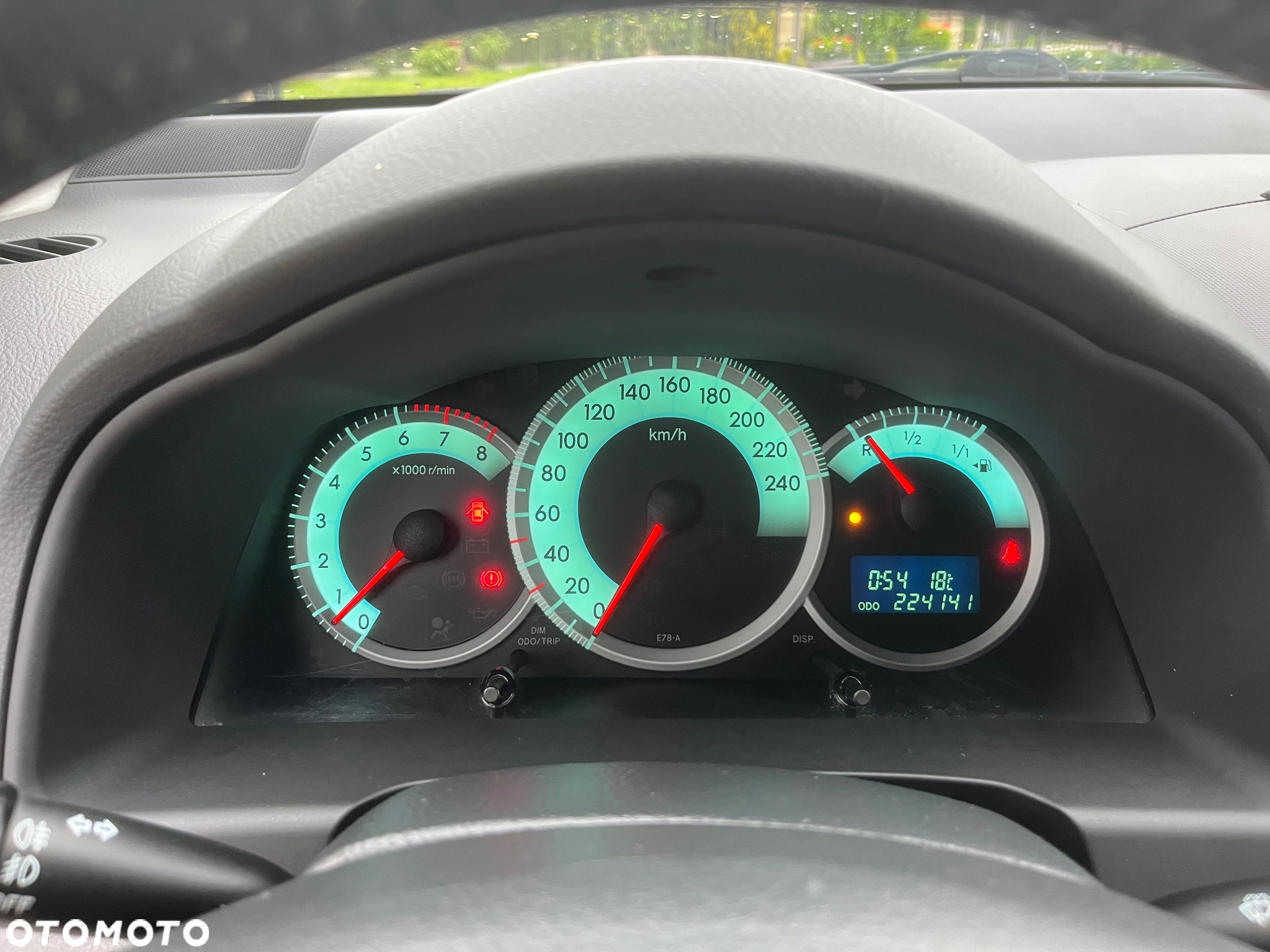 Toyota Corolla Verso 1.8 Sol + 7os - 32