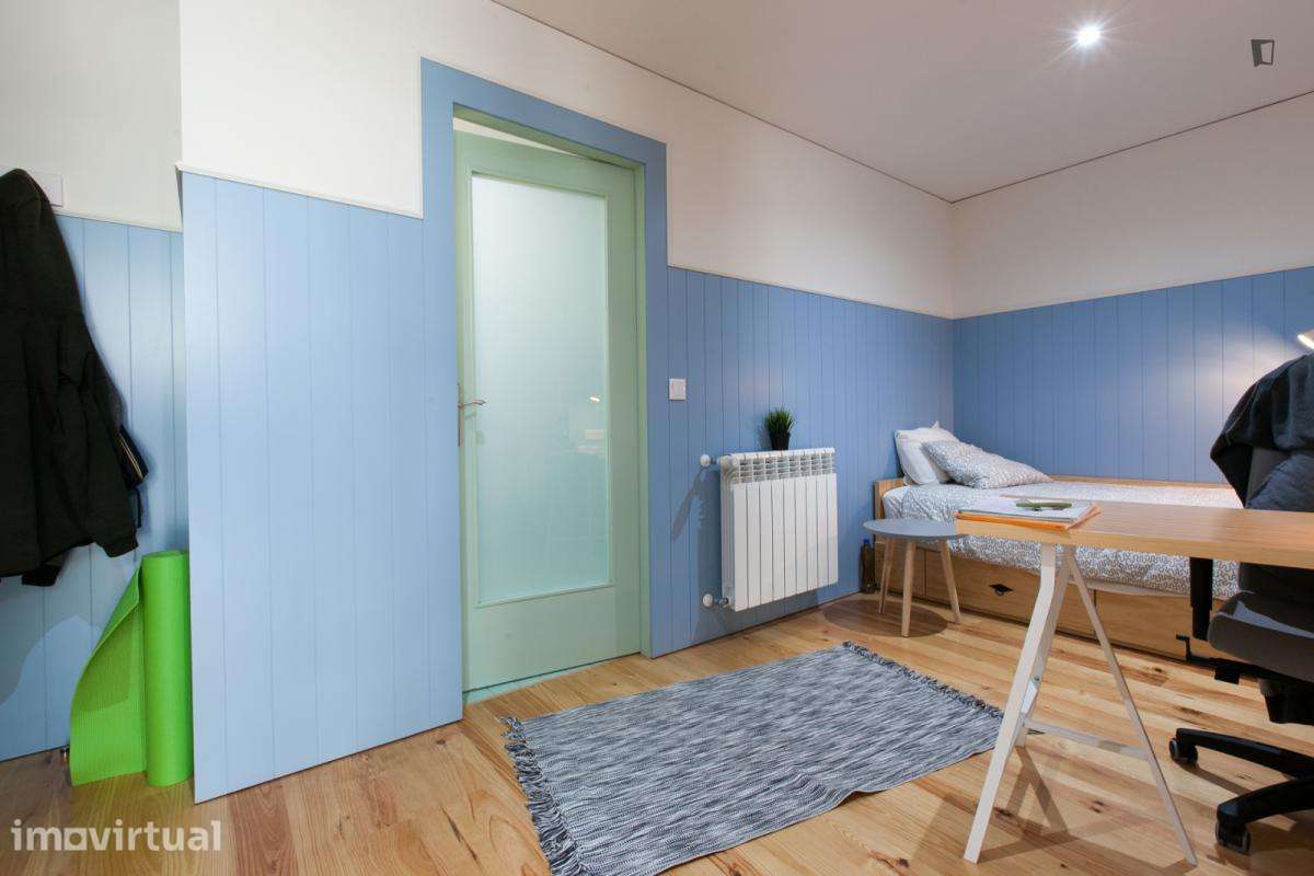 Quarto - localizado em Paranhos Porto - Grande imagem: 5/43