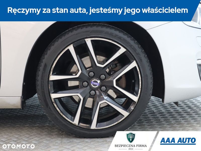 Volvo S60 - 17