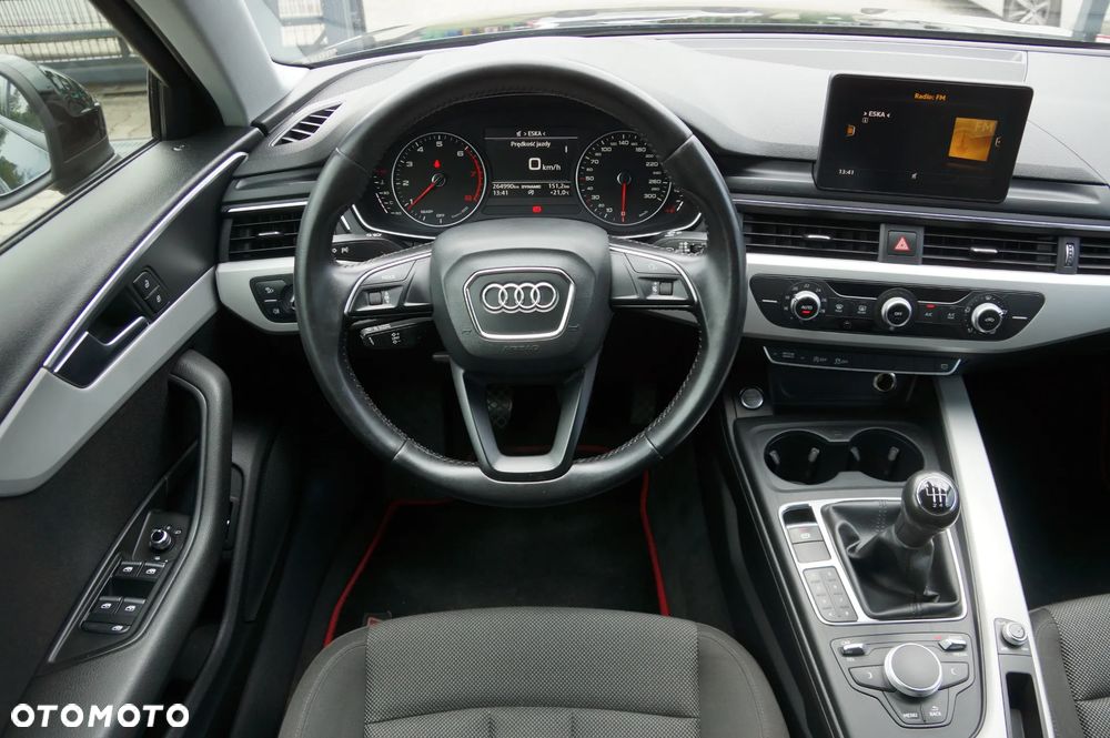 Audi A4 Limousine 2.0 TFSI ultra - 12