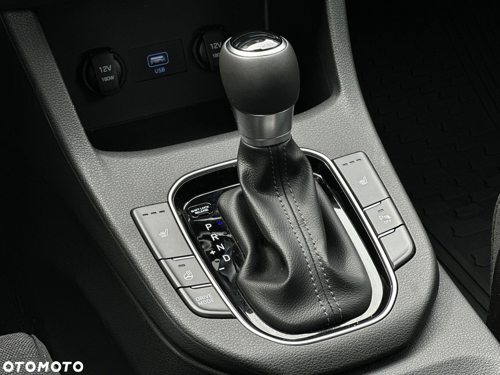 Hyundai i30 1.0 T-GDI Smart DCT - 27