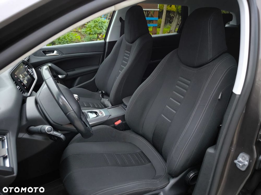 Peugeot 308 SW e-HDi 115 Stop & Start Allure - 14