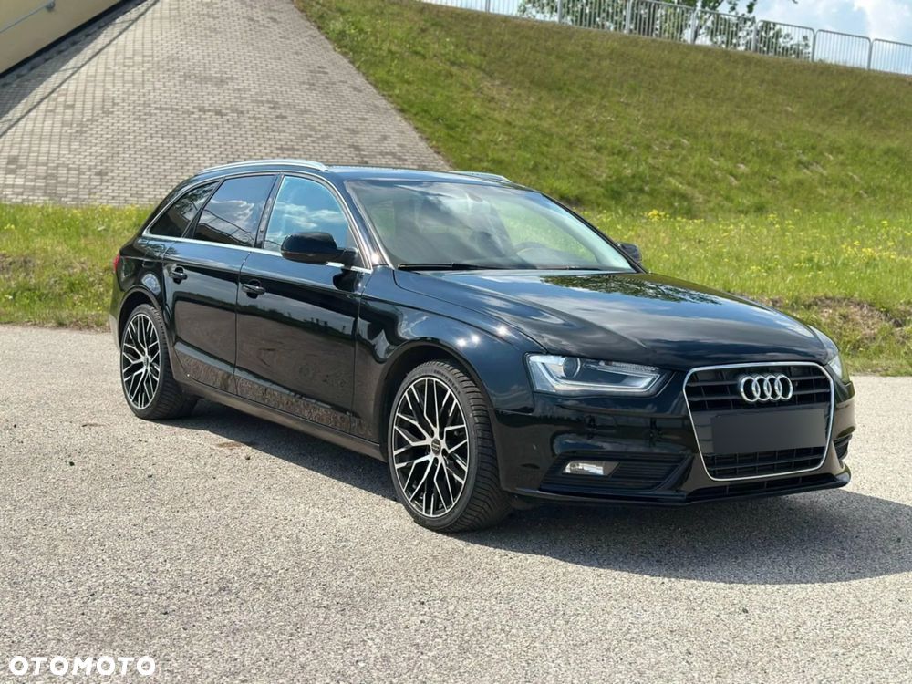 Audi A4 - 1
