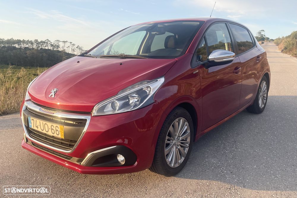 Peugeot 208 1.2 PureTech Style - 4