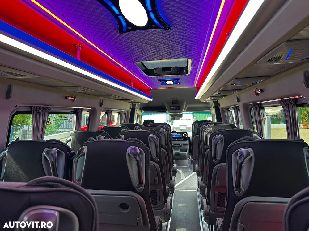 Mercedes-Benz Sprinter 517 Microbuz VIP 20+1 locuri Categoria a II-a 2026 - 6