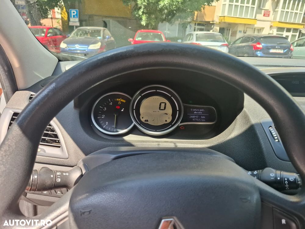 Renault Megane 1.5 dCi Authentique - 7