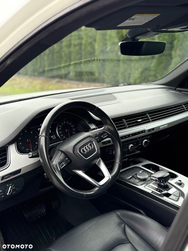 Audi Q7 - 6
