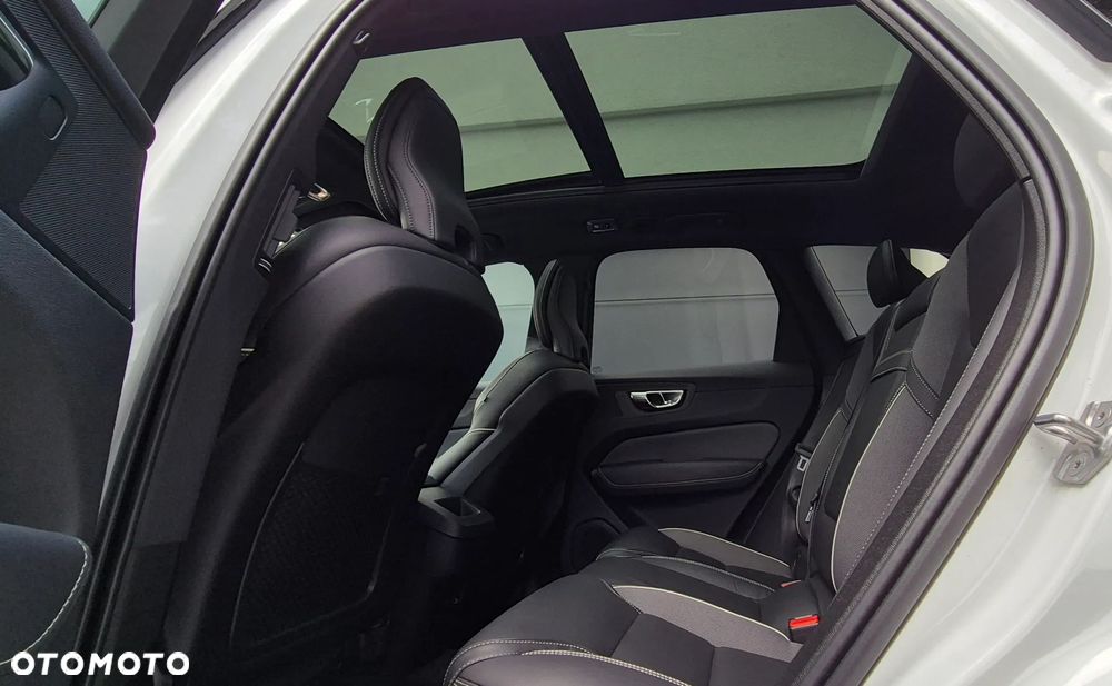 Volvo XC 60 D4 Geartronic RDesign - 18