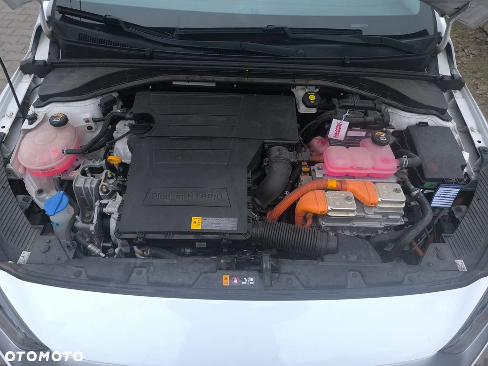 Hyundai IONIQ Plug-in hybrid Premium - 6