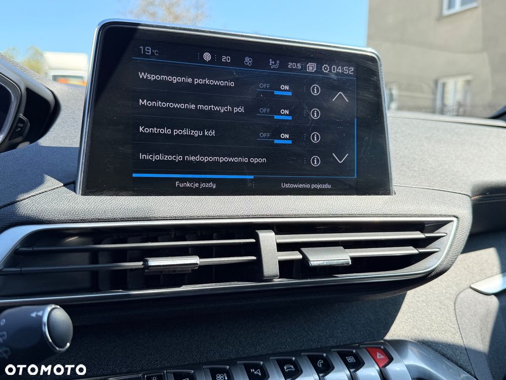 Peugeot 5008 THP 165 EAT6 Crossway - 15