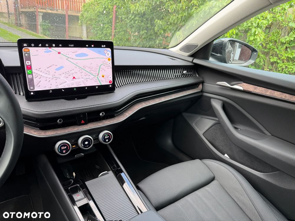 Skoda Superb 2.0 TDI SCR 4x4 L&K DSG - 12