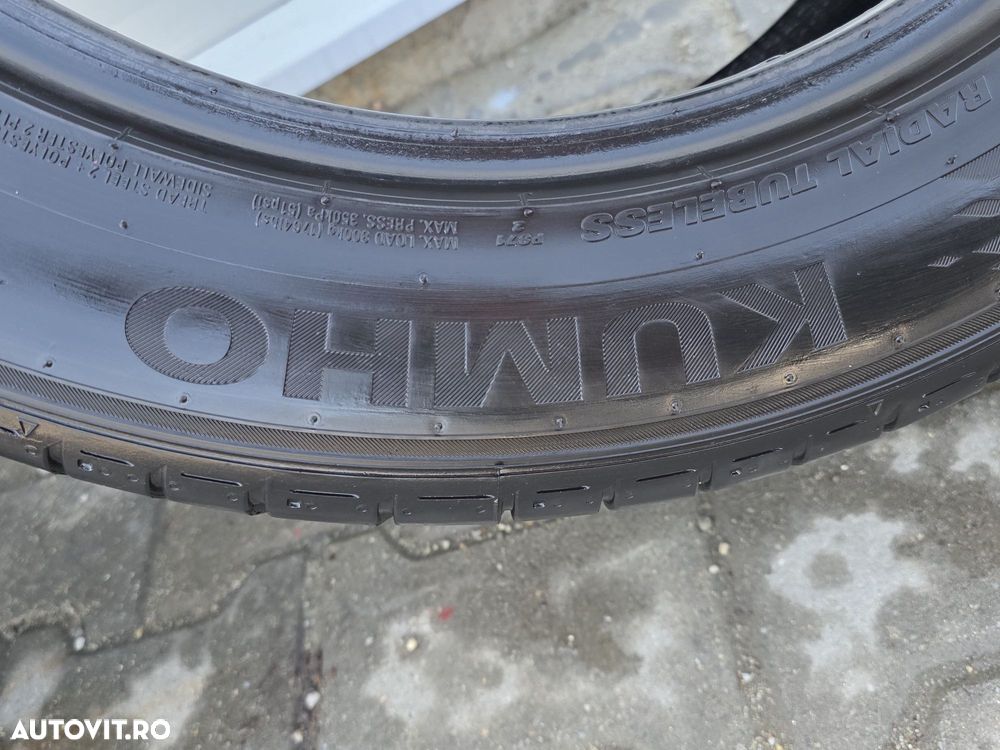 Set 2Anvelope vara kumho 245/50 18,Dot3322 - 4