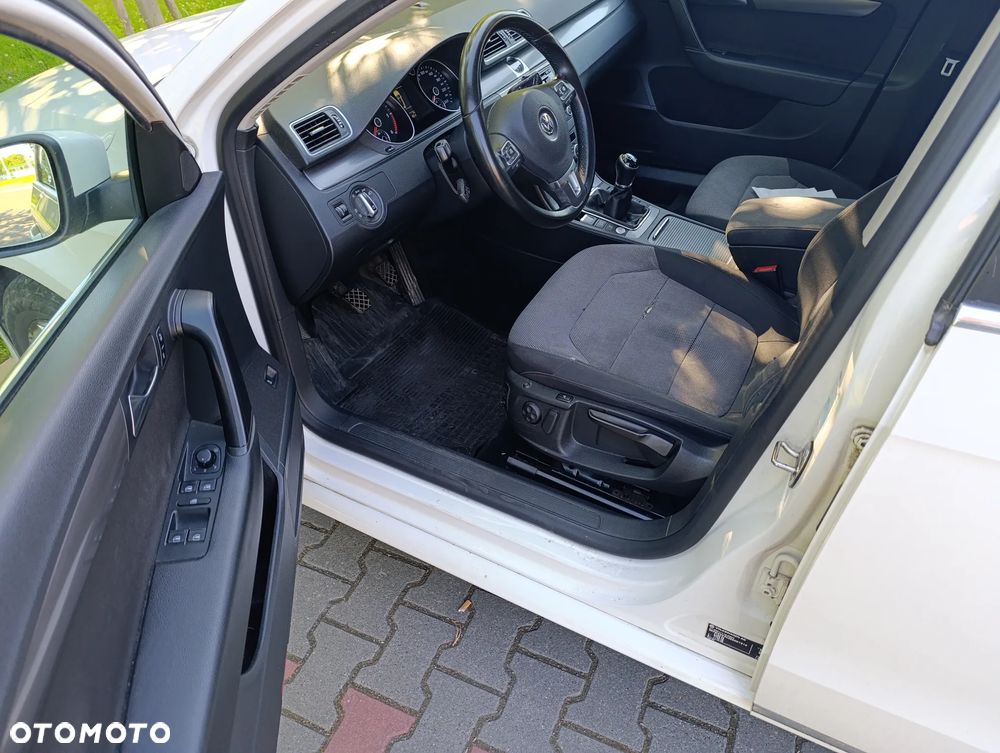 Volkswagen Passat 2.0 TDI Highline - 7