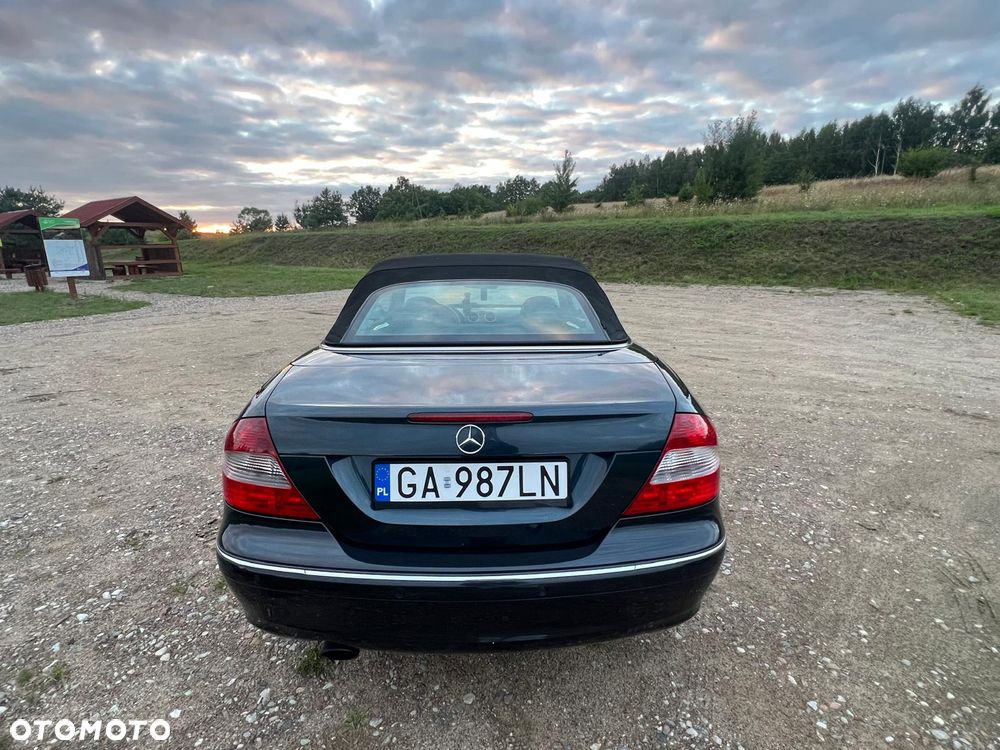 Mercedes-Benz CLK - 17