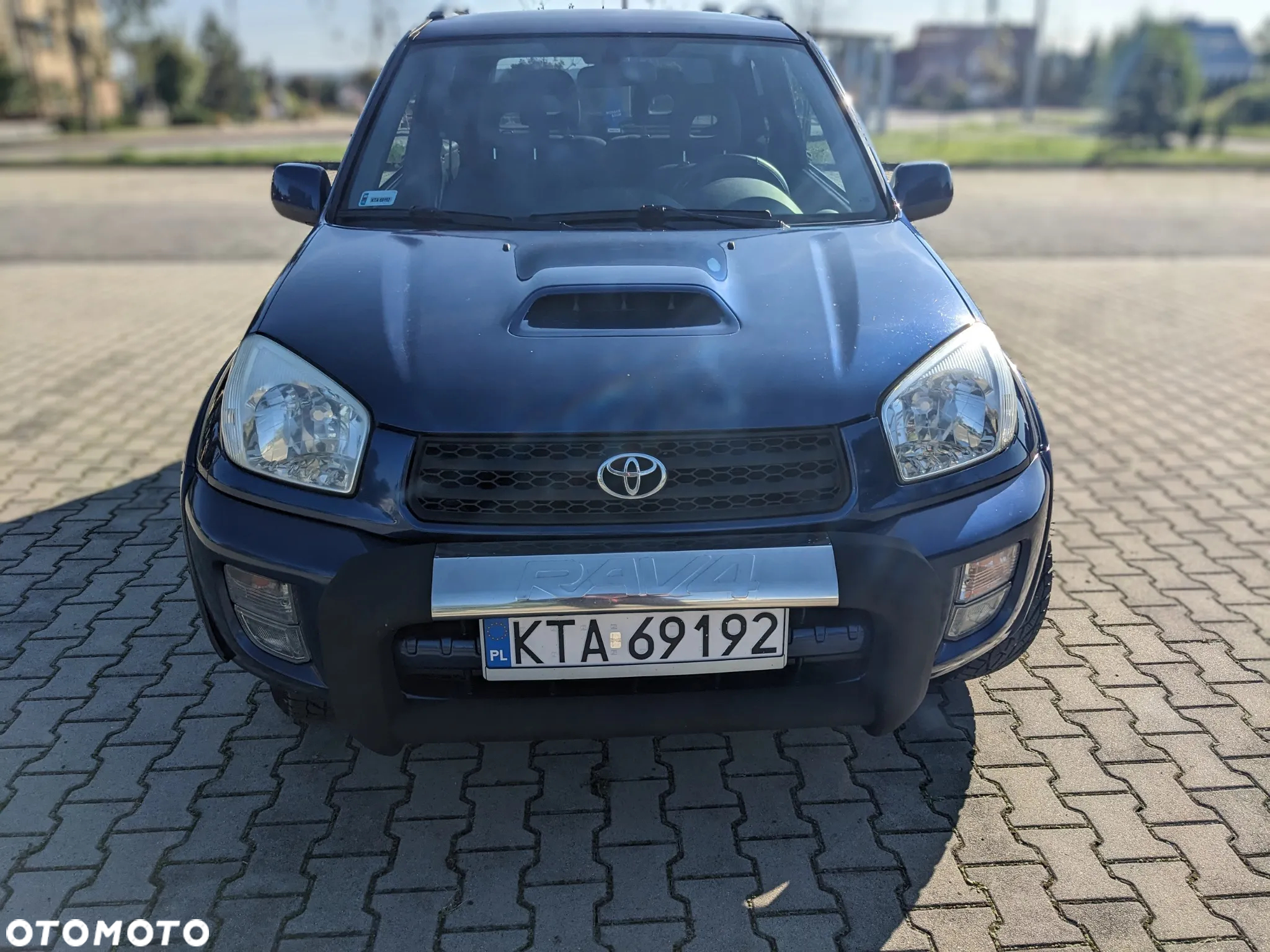 Toyota RAV4 D-4D 4x4 - 5