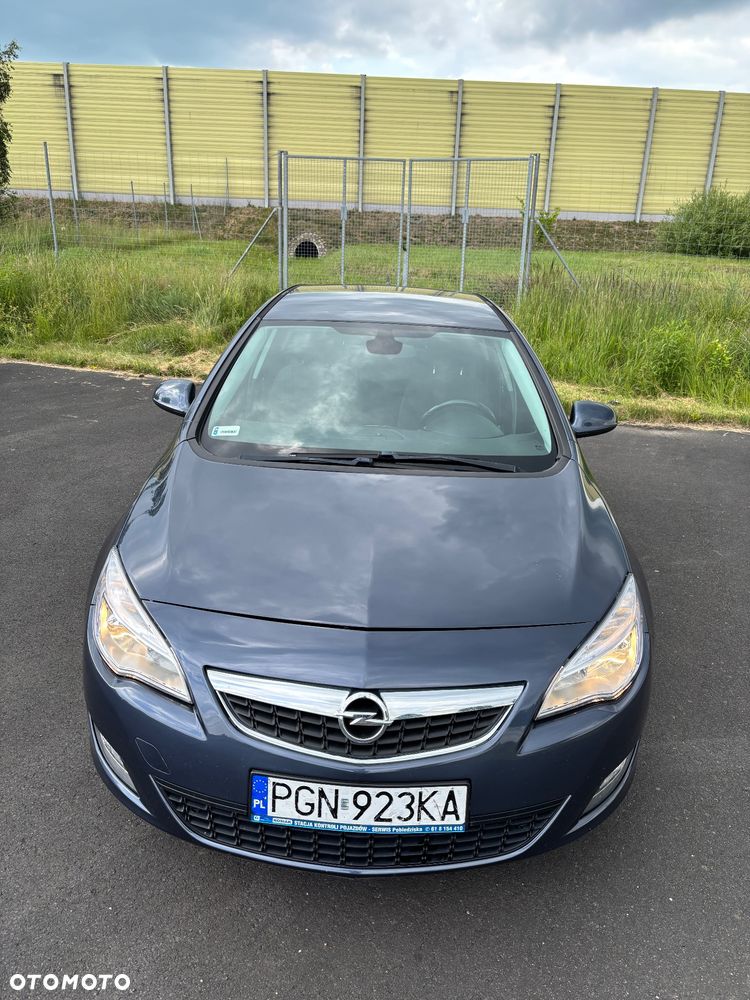 Opel Astra 1.6 Cosmo - 2