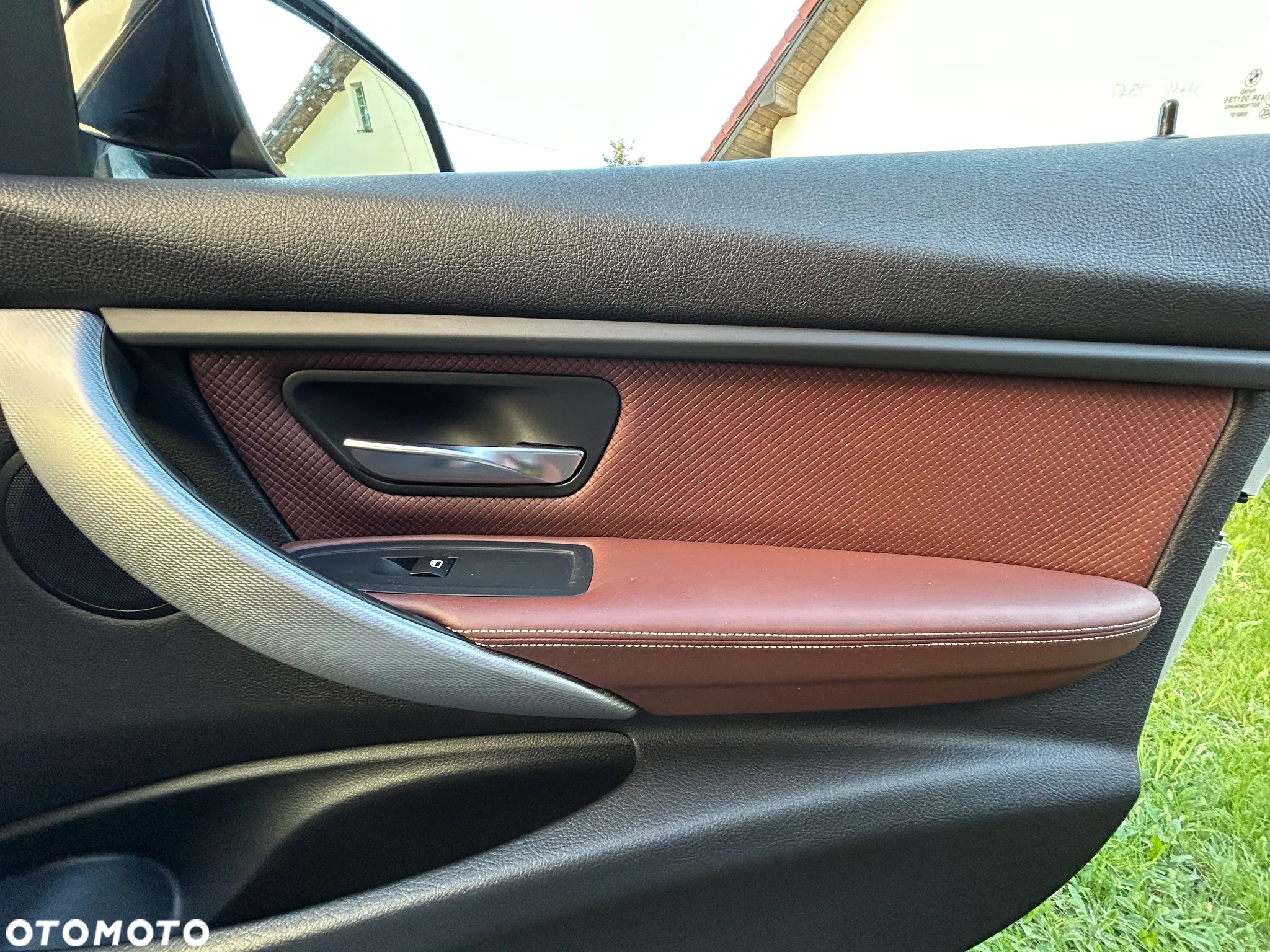 BMW Seria 3 335i - 26