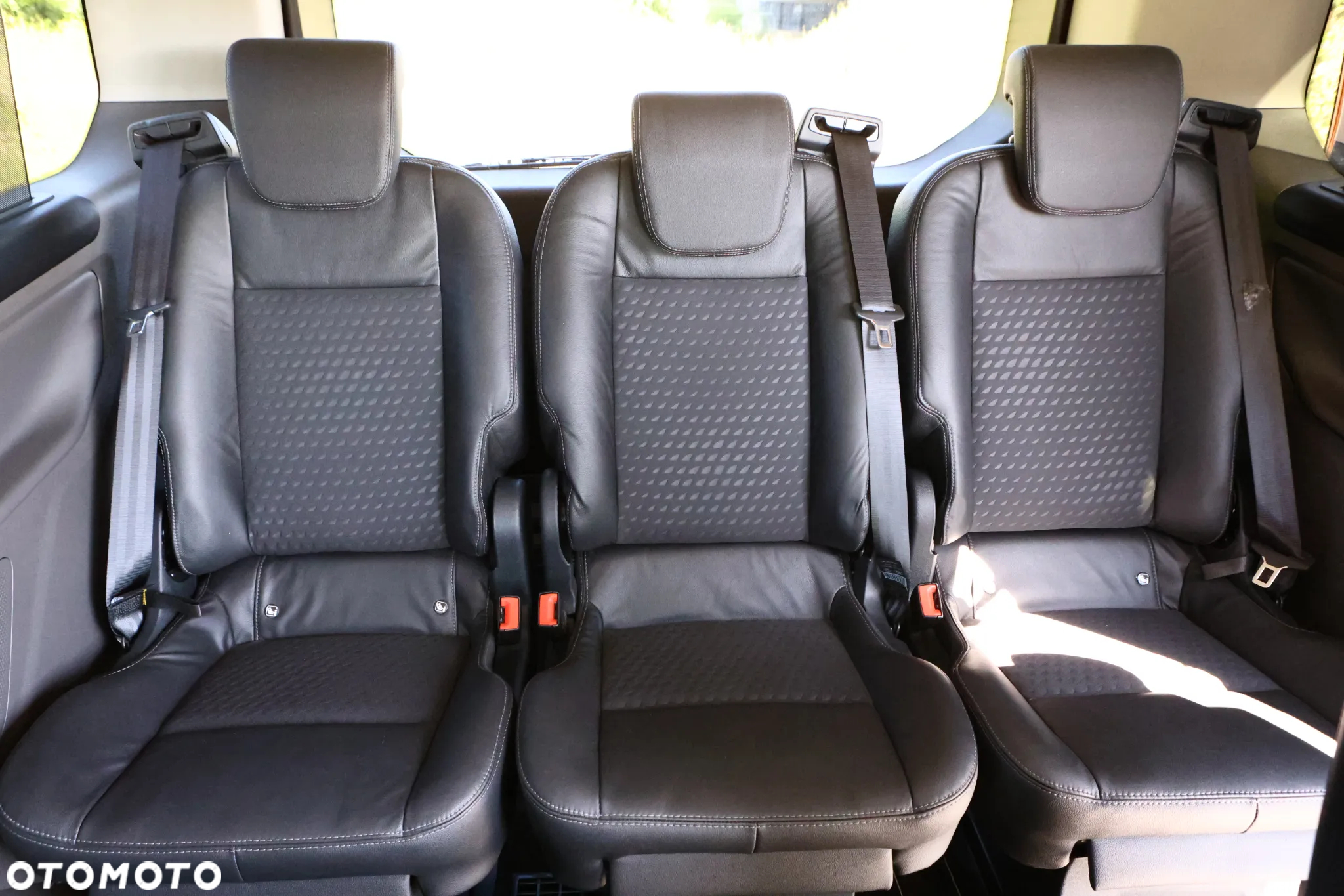 Ford Tourneo Custom 320 L1H1 VA Sport - 32