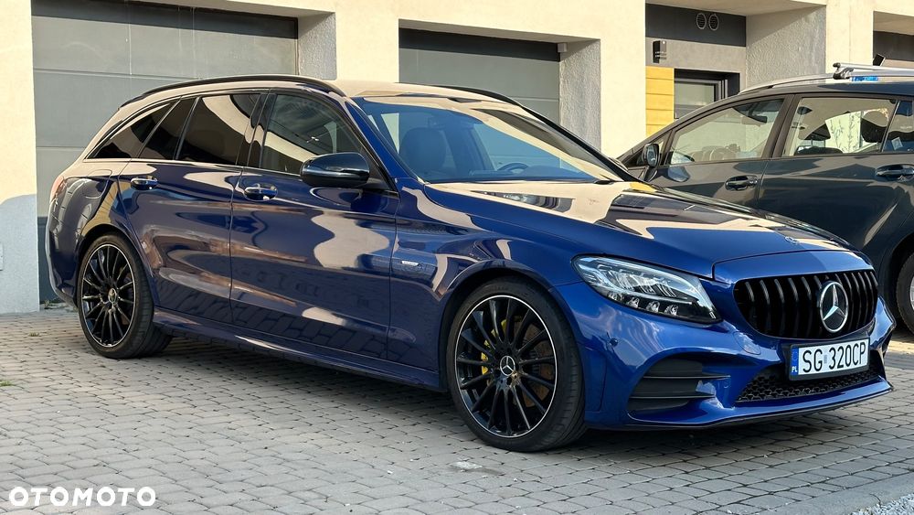 Mercedes-Benz Klasa C 220 d T 9G-TRONIC Night Edition - 3