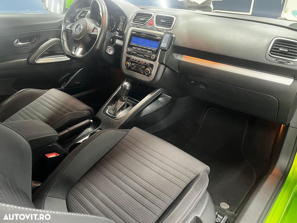 Volkswagen Scirocco 1.4 TSI DSG - 7