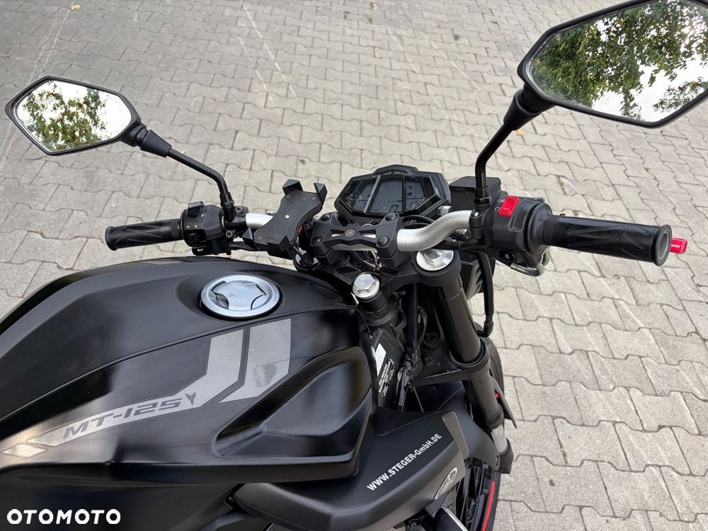 Yamaha MT - 5