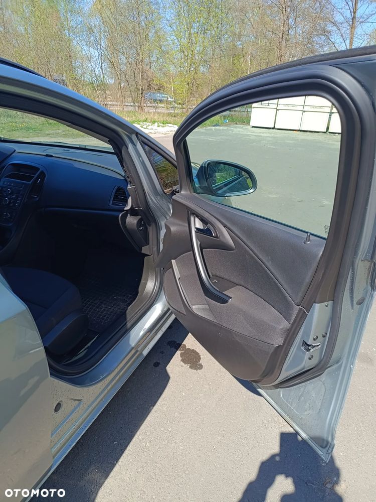 Opel Astra 1.7 CDTI Essentia - 9