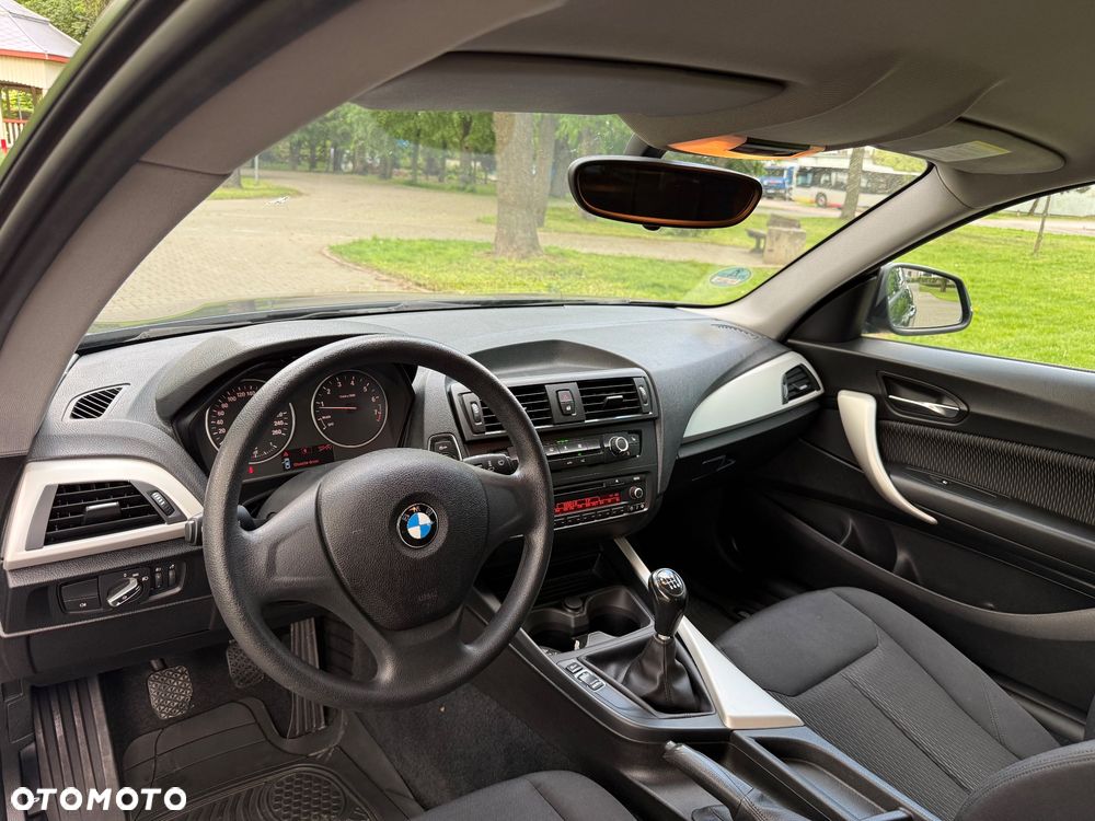 BMW Seria 1 114i - 15