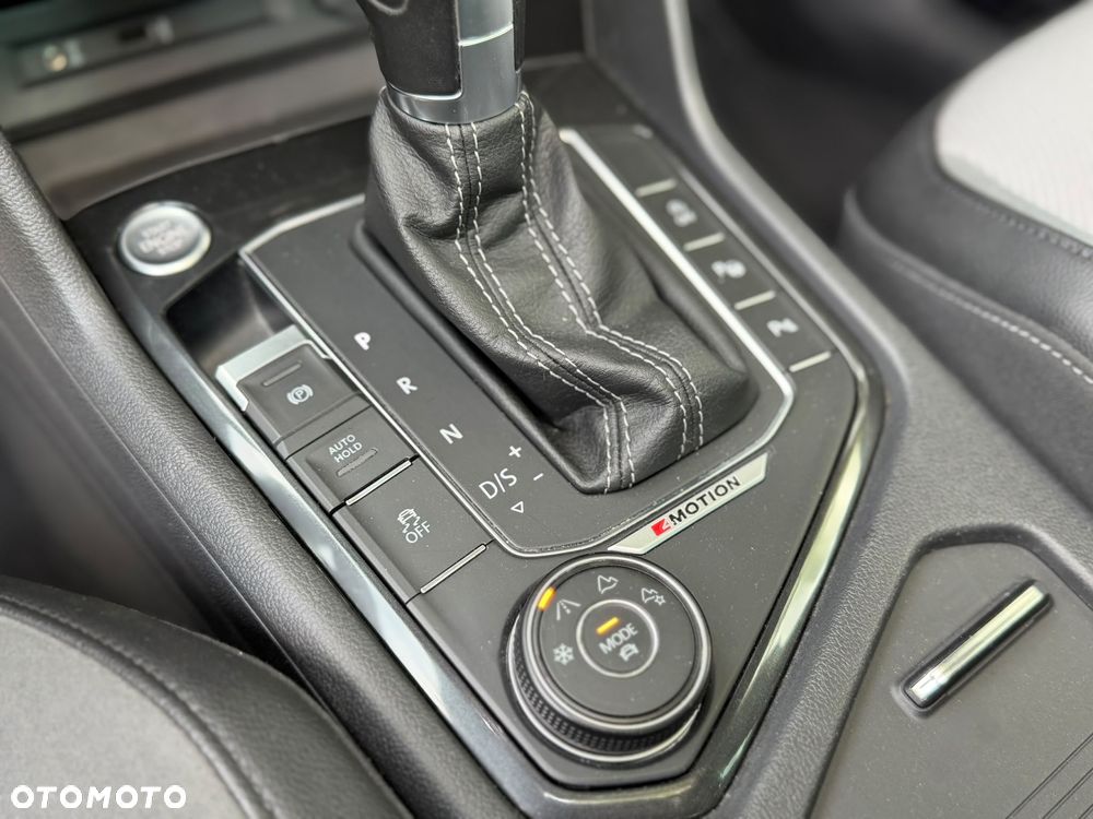 Volkswagen Tiguan - 20