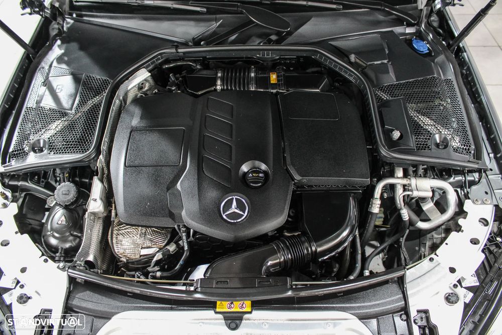 Mercedes-Benz C 220 d Station 9G-TRONIC Night Edition - 24