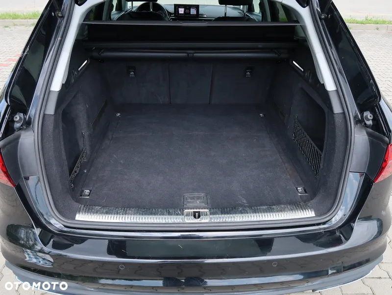 Audi A4 35 TDI mHEV Advanced S tronic - 26
