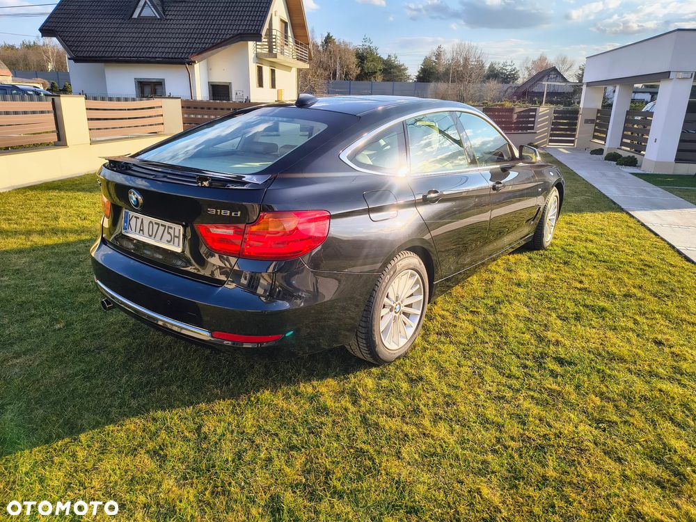 BMW 3GT 318d Luxury Line - 18
