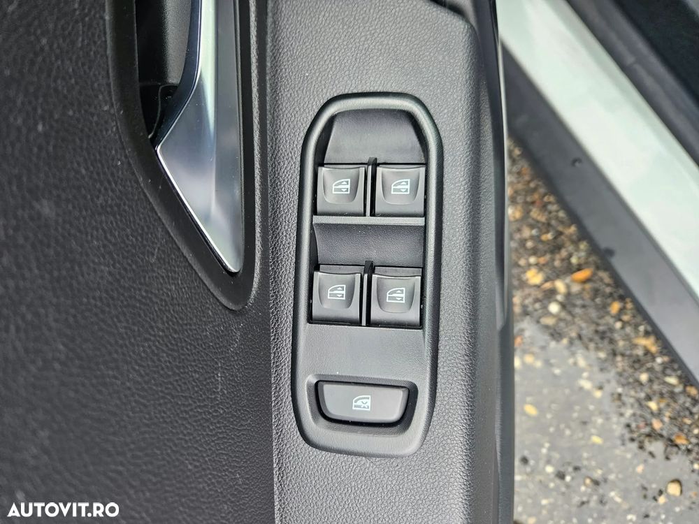 Dacia Duster TCe 150 EDC Comfort - 11