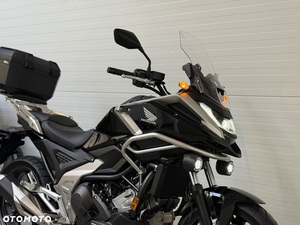 Honda NC - 8