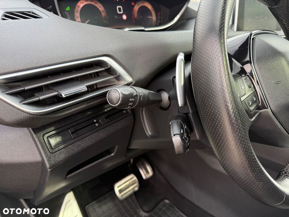 Peugeot 5008 THP 165 EAT6 Stop & Start Active - 23