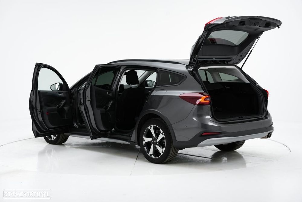 Ford Focus SW — fotografia 5