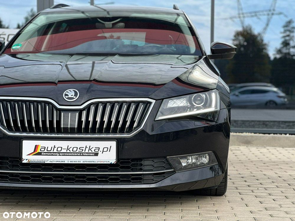 Skoda Superb 2.0 TDI Ambition - 6
