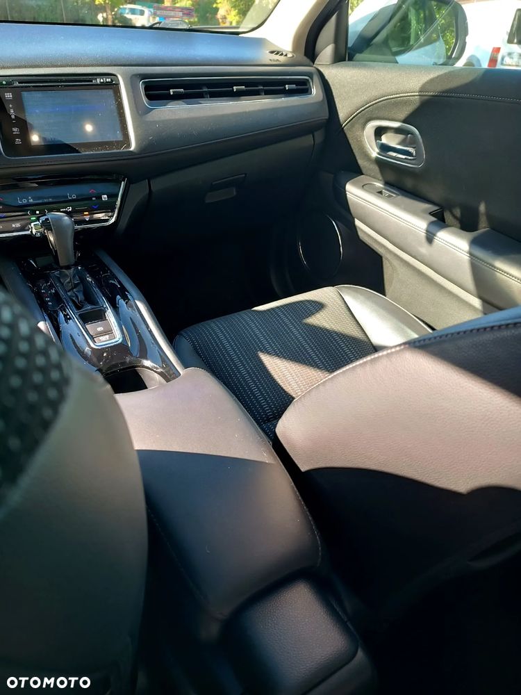 Honda HR-V 1.5 Executive (ADAS) CVT - 10
