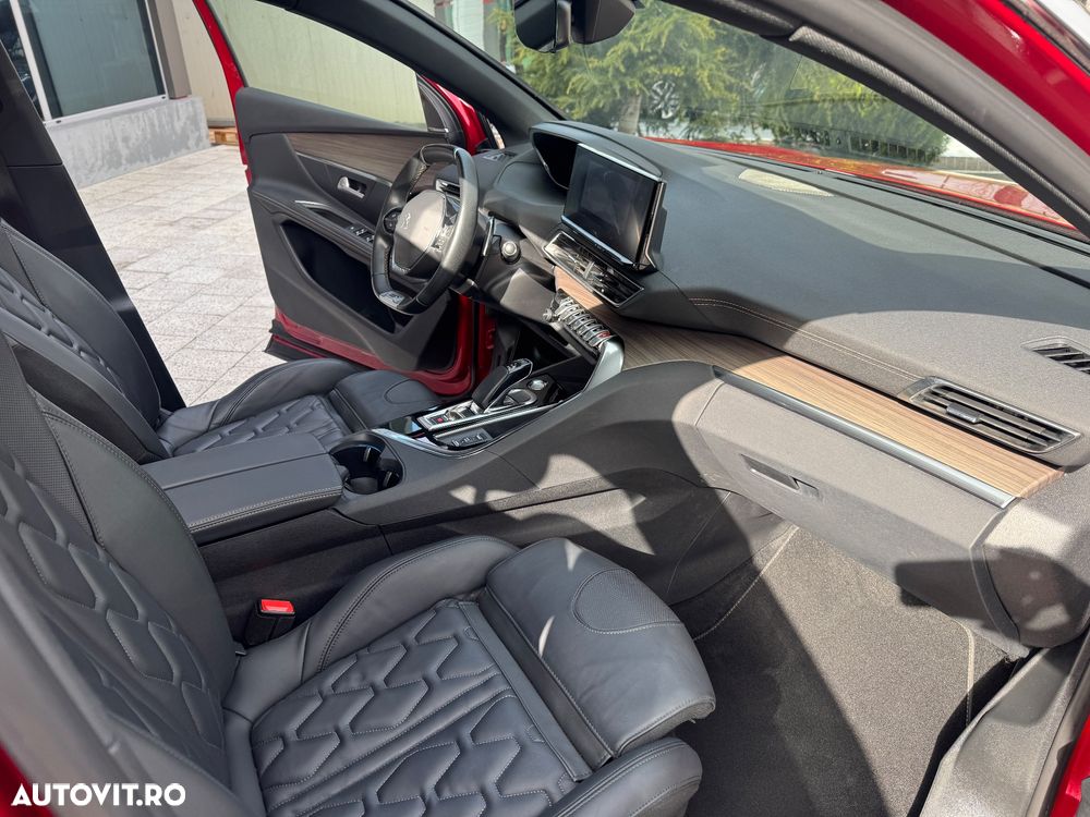 Peugeot 3008 225 e-EAT8 GT - 9