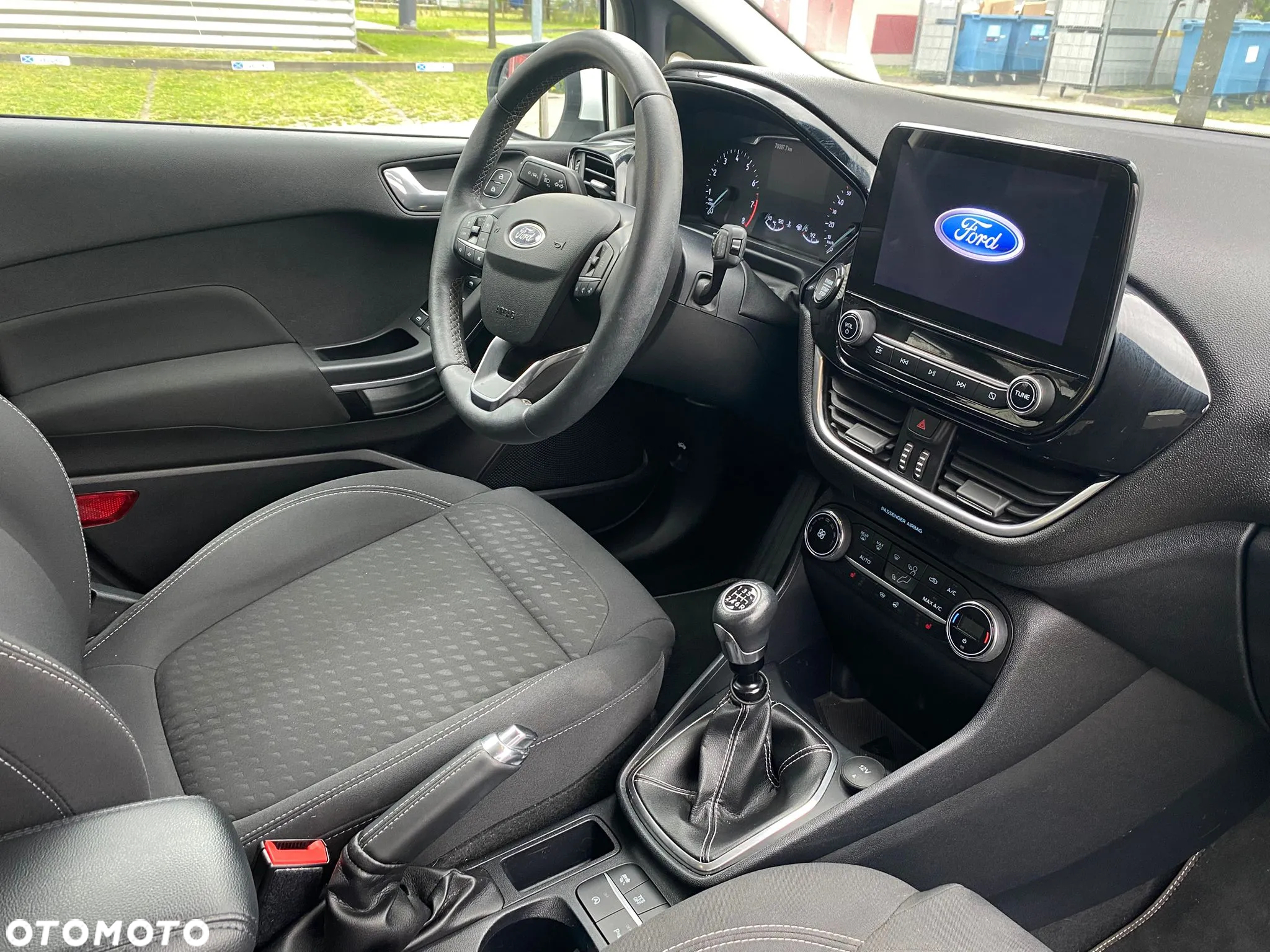 Ford Fiesta 1.0 EcoBoost mHEV Titanium - 16