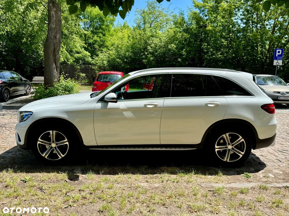 Mercedes-Benz GLC - 11