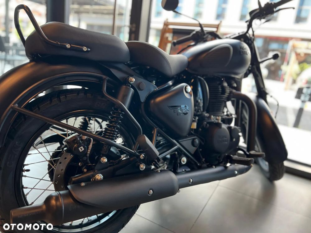 Royal Enfield Classic - 4