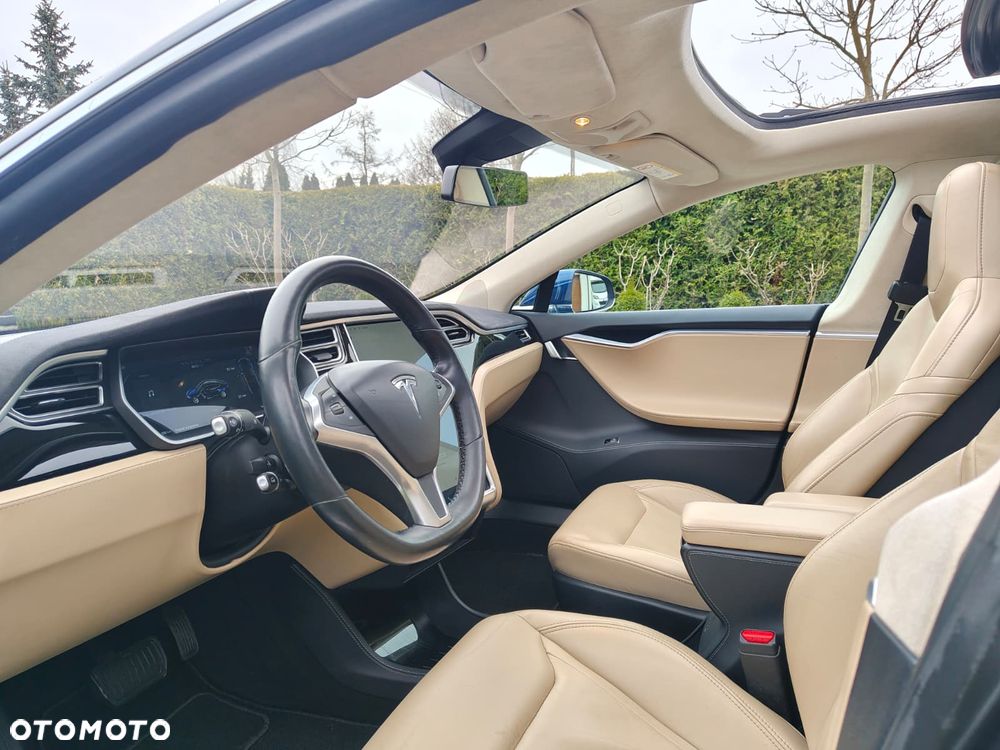 Tesla Model S 85D Allradantrieb - 15