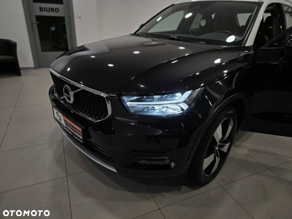 Volvo XC 40 D4 AWD Geartronic Momentum Pro - 17