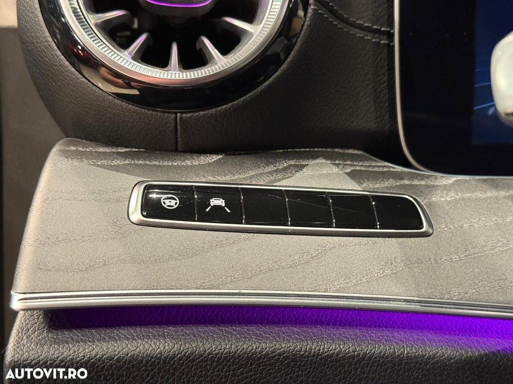 Mercedes-Benz CLS 350 d 4MATIC Aut - 39